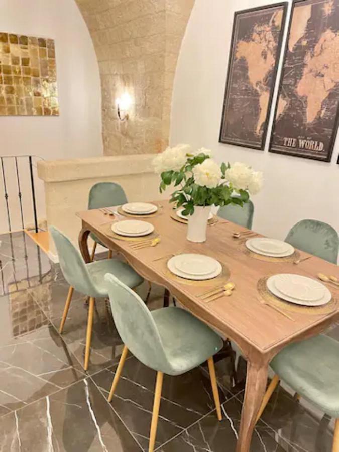 The Duchess'S View - New! Luxurious Flat In Historical Centre 115 Sq M, 3Min Walk To Cala Porto Beach And Private Parking Lejlighed Polignano a Mare Eksteriør billede